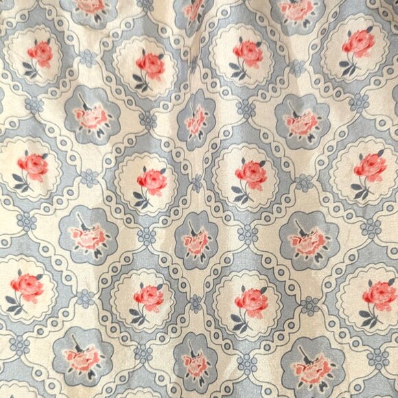 VINTAGE Nanette Lepore | Silk Floral Coquette Rose Print Trumpet Skirt	 | Size 4 - Picture 6 of 11